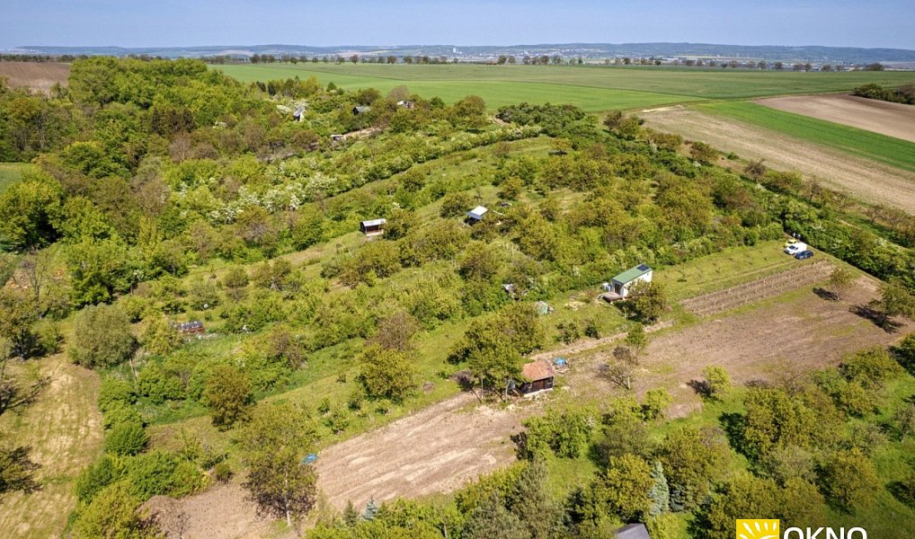Prodej zahrady 1 300 m², Zbýšov – náhled fotky 2