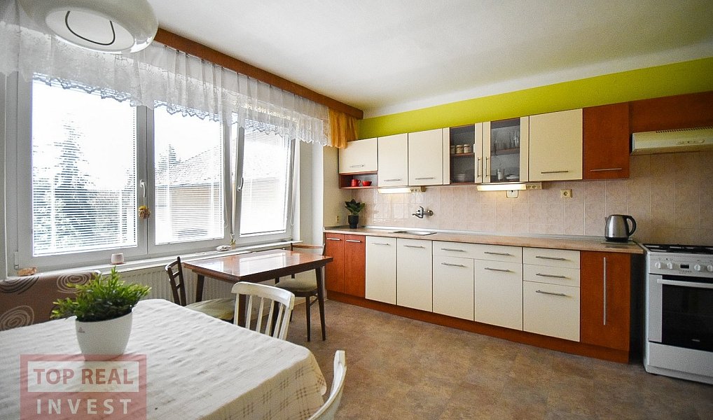 Prodej domu 257 m² s pozemkem 5 234 m², Přerov – náhled fotky 7
