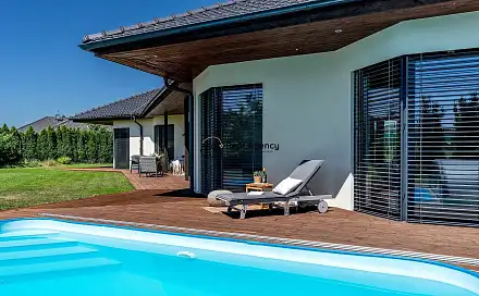 Prodej domu 214 m² s pozemkem 1 240 m², Trnová, okres Praha-západ
