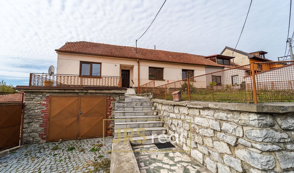 Prodej domu 190 m² s pozemkem 345 m², Březina – fotka 1 z 19