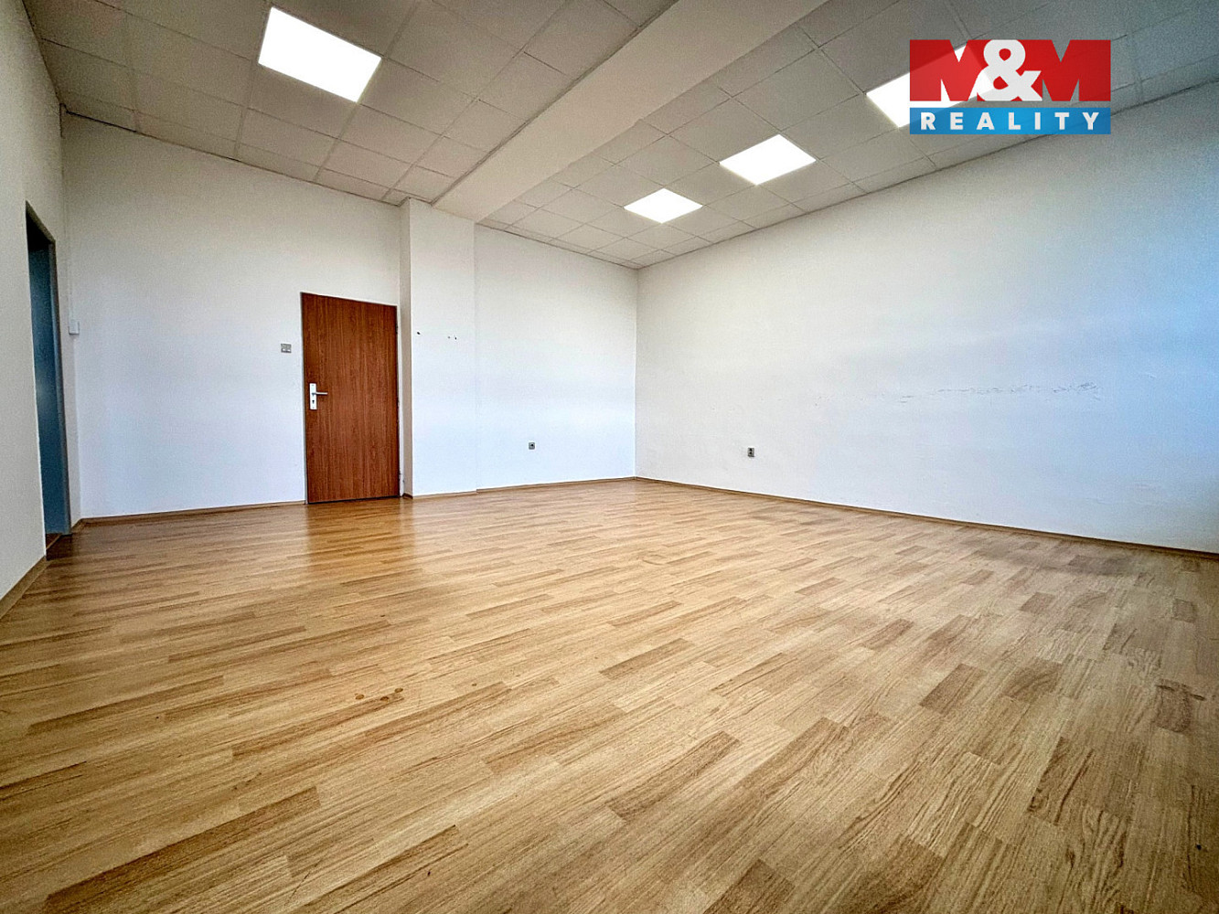 Pronájem kanceláře 35 m² — photo 4