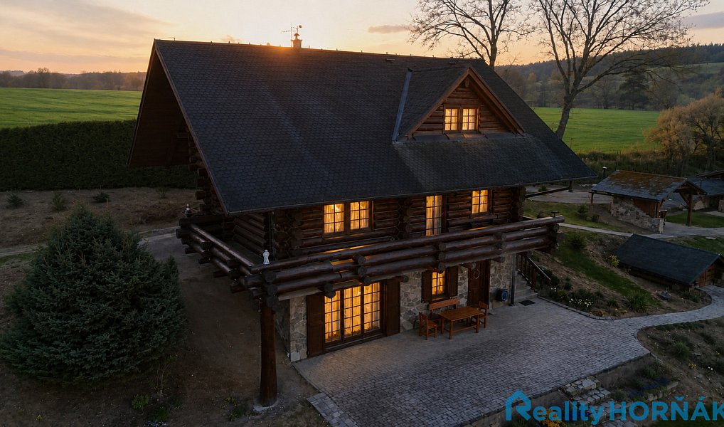 Prodej ubytovacího objektu 293 m², Hluboká nad Vltavou – náhled fotky 10