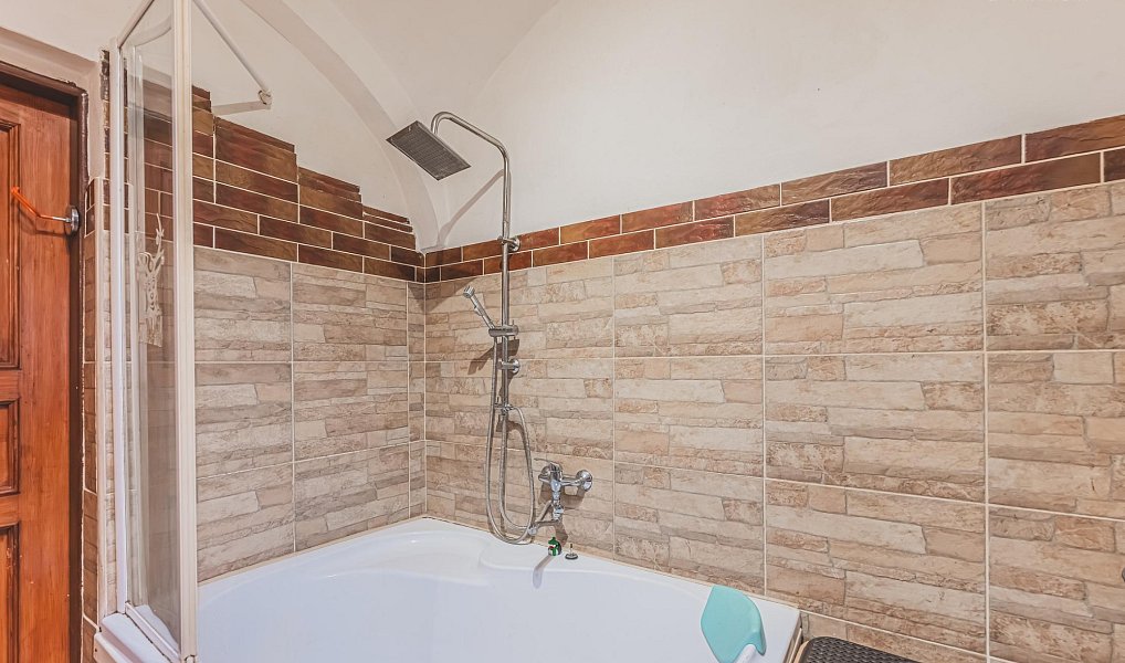 Prodej bytu 5+1 130 m², Sezemice – náhled fotky 12
