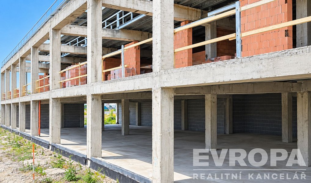 Prodej komerčního objektu (jiného typu) 6 000 m², Ostrava – náhled fotky 13