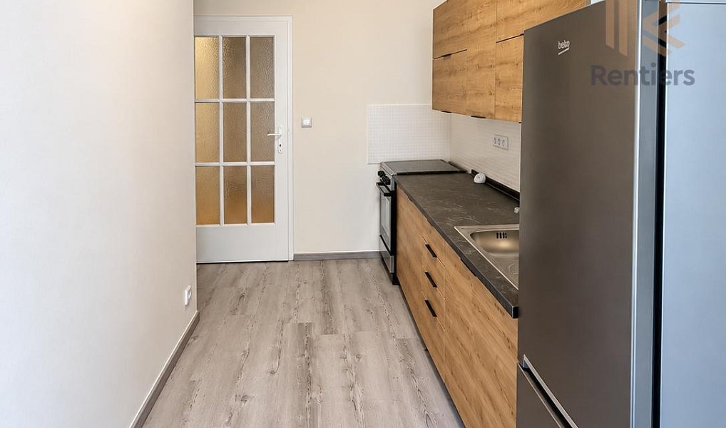 Pronájem bytu 2+kk 37 m², Praha – náhled fotky 7