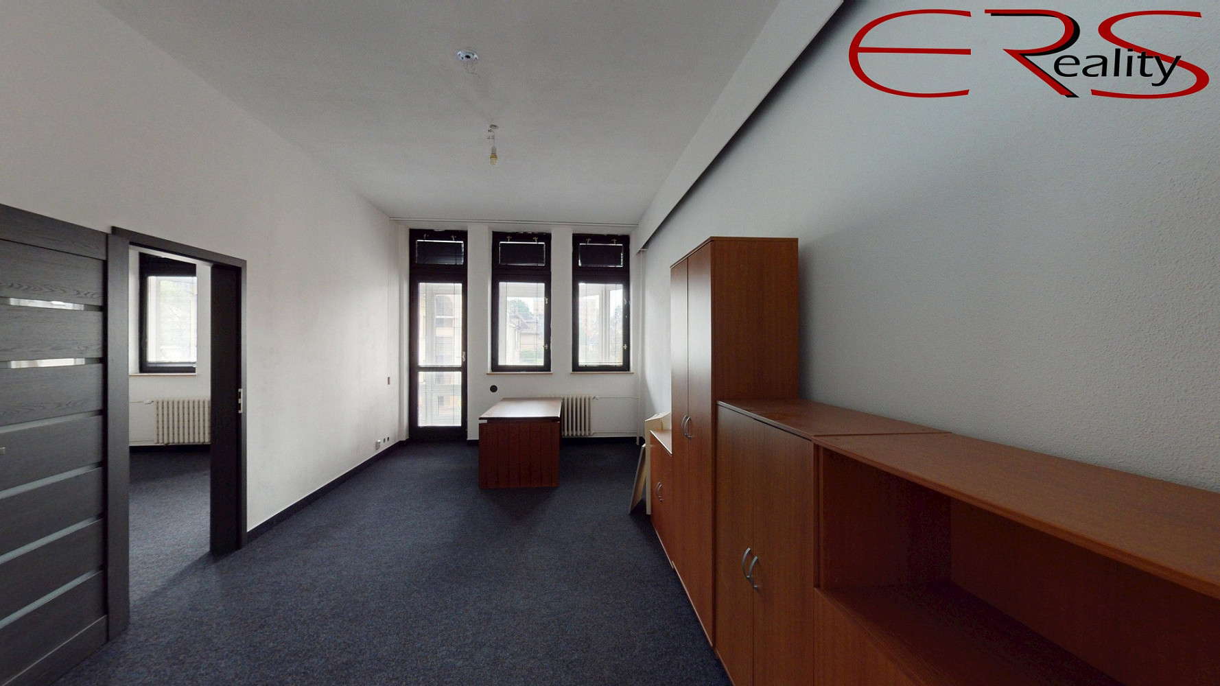 Pronájem kanceláře 54 m² — photo 4