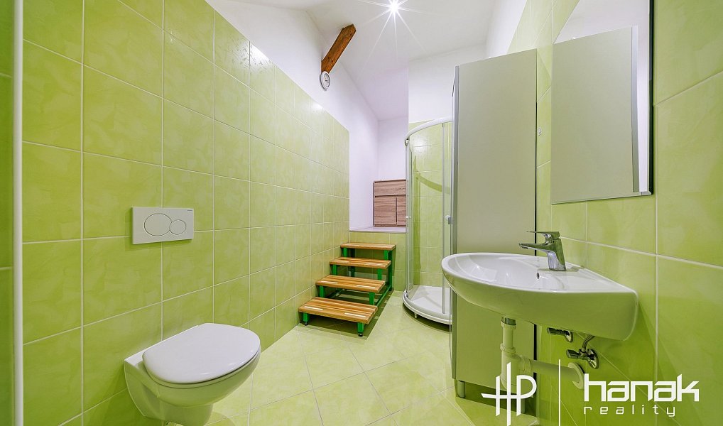 Prodej domu 200 m² s pozemkem 1 173 m², Olomouc – náhled fotky 15