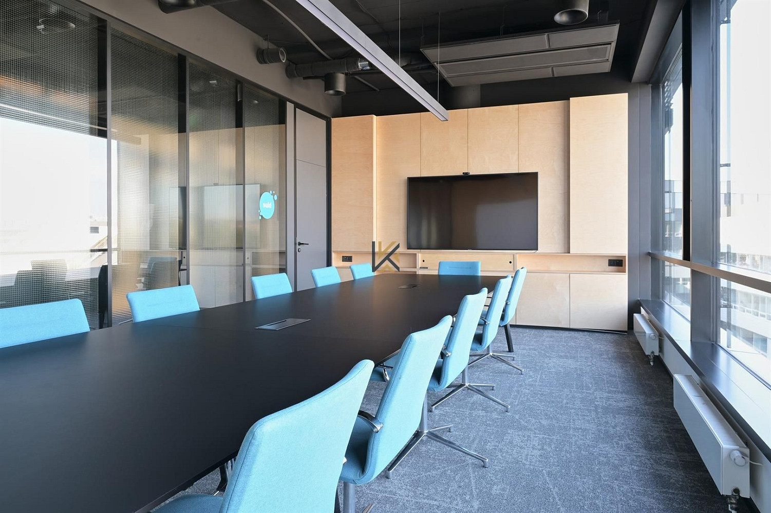 Pronájem kanceláře 600 m² – fotografie 4
