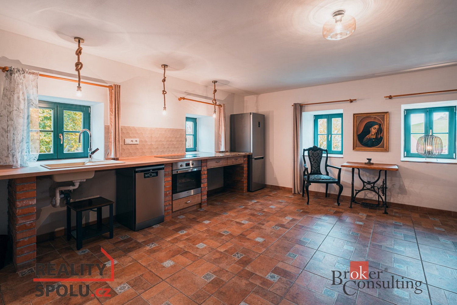 Prodej domu 70 m² s pozemkem 1 988 m² — photo 2
