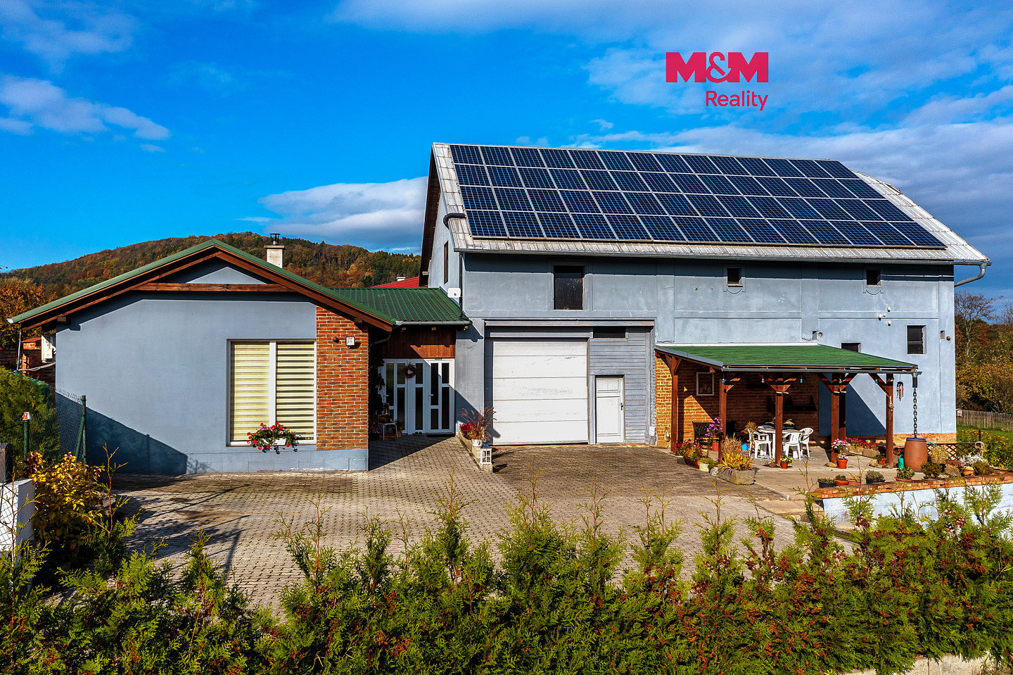 Prodej domu 207 m² s pozemkem 2 307 m²
