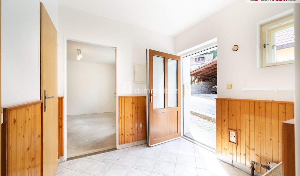 Prodej domu 103 m² s pozemkem 320 m², Lhenice – náhled fotky 25