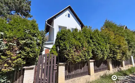 Prodej chaty/chalupy 107 m² s pozemkem 919 m², Ivančice, okres Brno-venkov