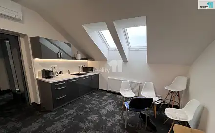 Pronájem kanceláře 49 m², Žižkova, Ústí nad Labem - Ústí nad Labem-centrum