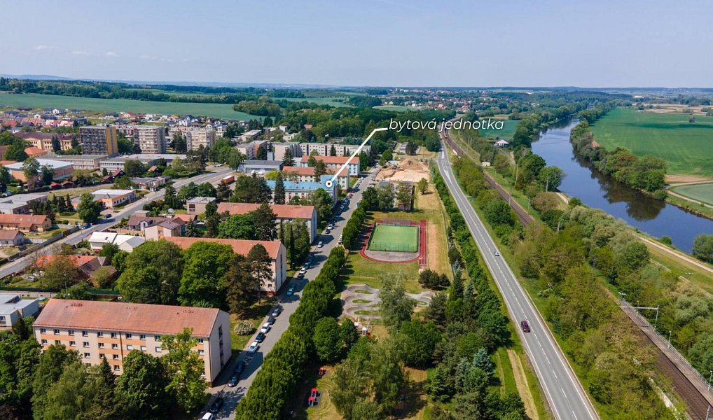Prodej bytu 3+kk 109 m², Chvaletice – náhled fotky 17