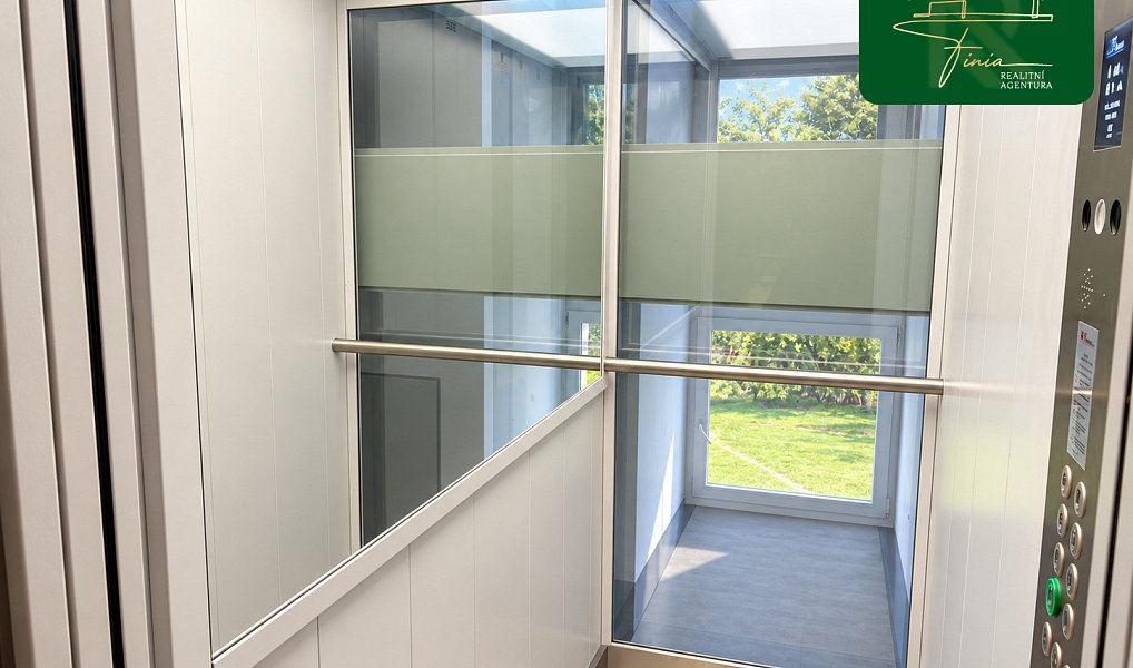Pronájem bytu 2+1 62 m², Česká Lípa – náhled fotky 11