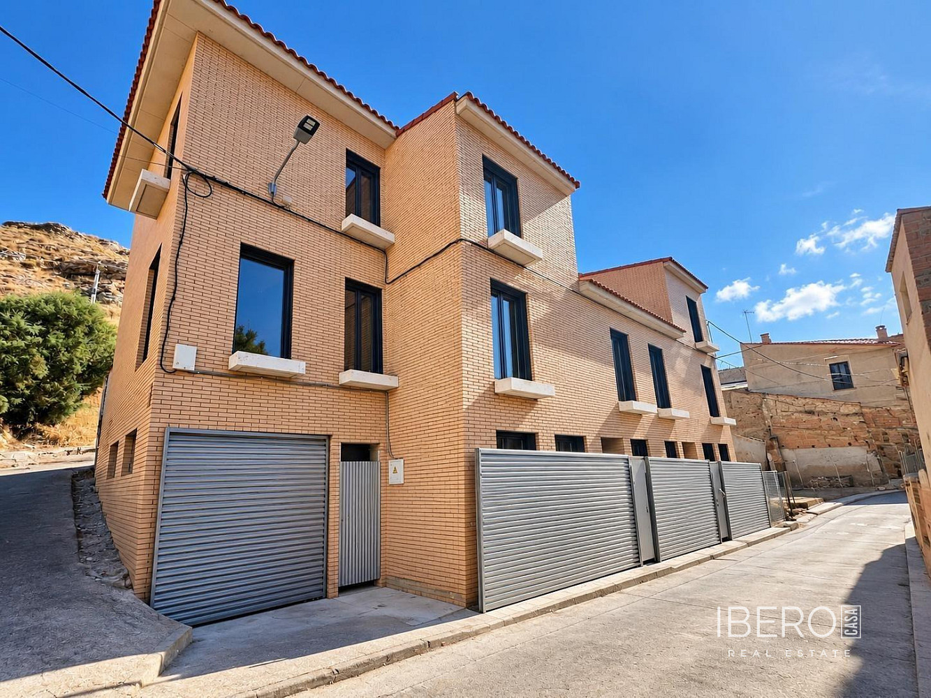 Casa 4+kk – Cadrete - Vista 5
