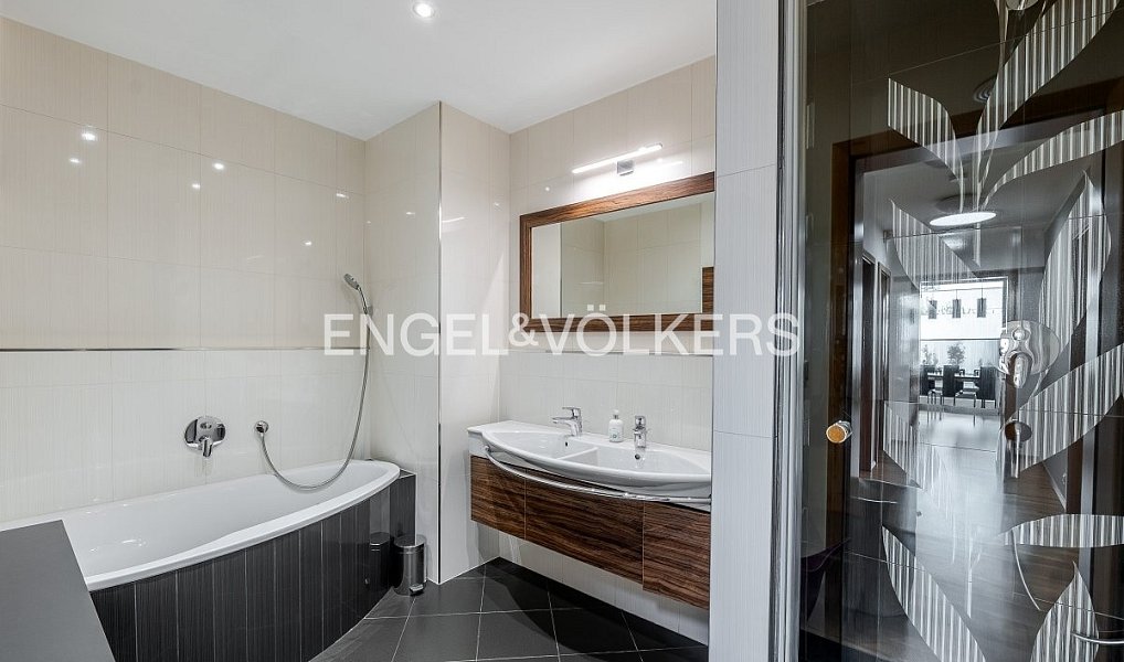 Pronájem bytu 3+kk 106 m², Praha – náhled fotky 13