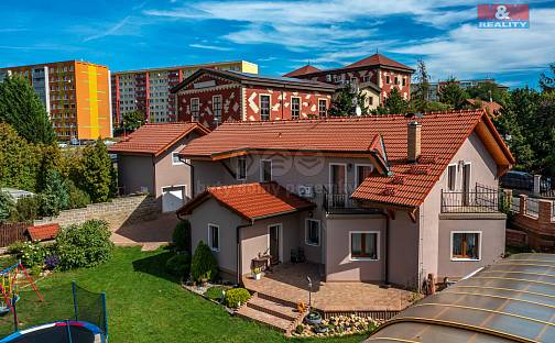 Prodej domu 411 m² s pozemkem 1 355 m², V Sadech, Most