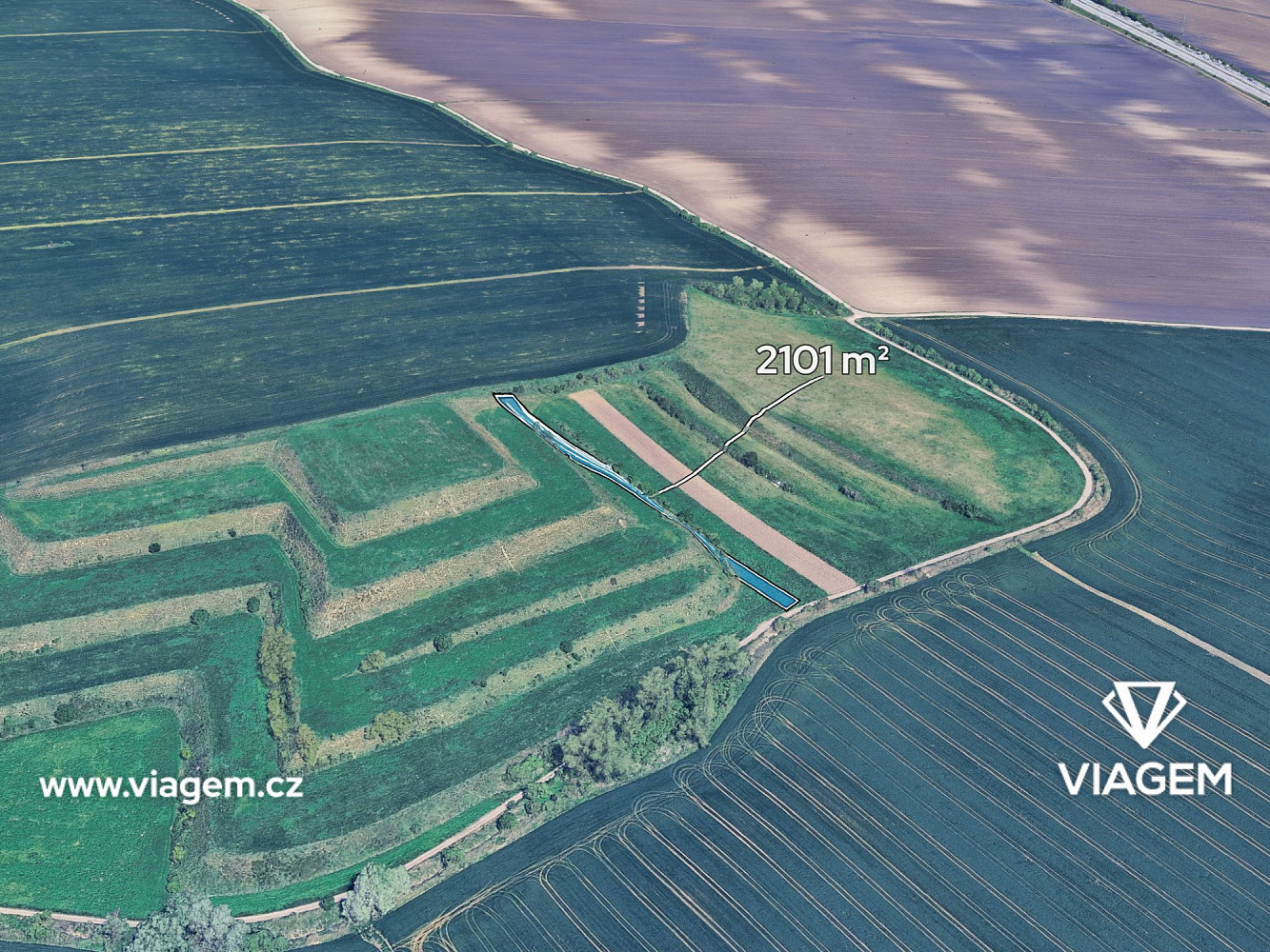 Prodej pole 2 101 m²
