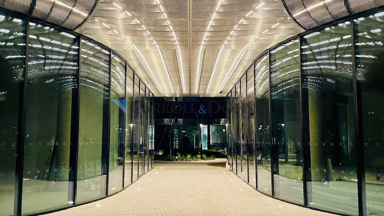 Pronájem kanceláře 1 938 m² — photo 2