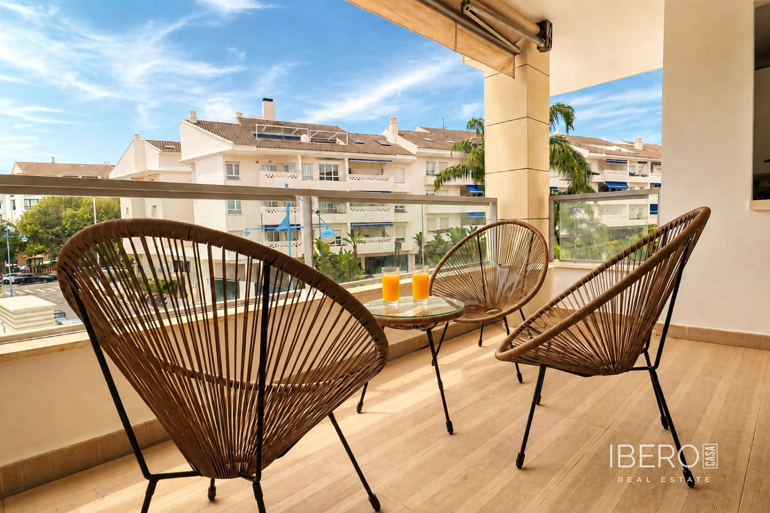 4+kk Apartment in Marbella, Salto del Agua - Vista 3