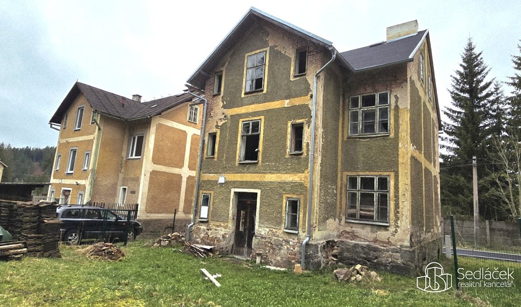Prodej domu 300 m² s pozemkem 121 m², Rotava – náhled fotky 5