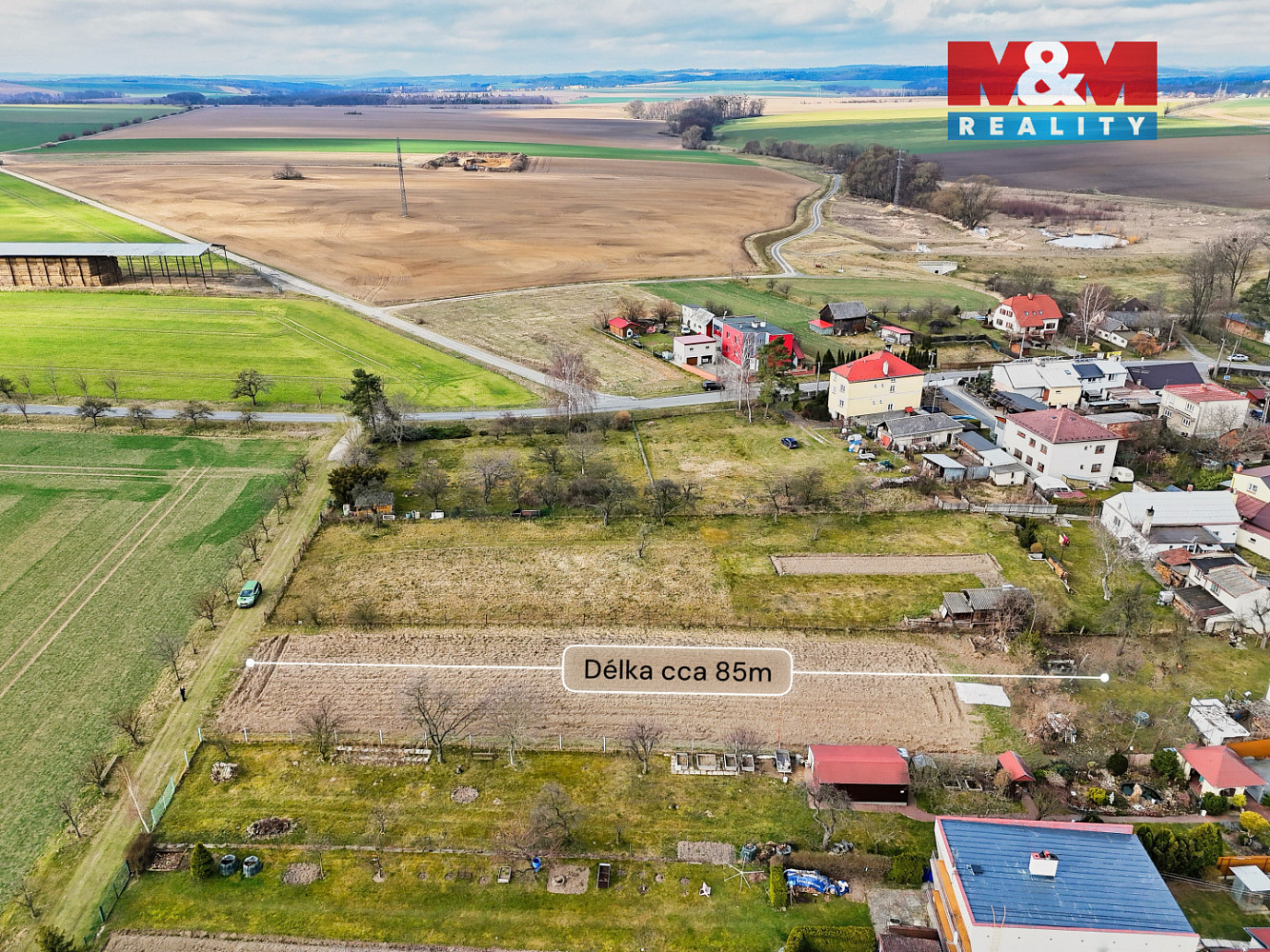 Prodej stavebního pozemku 1 812 m² – pohled 3