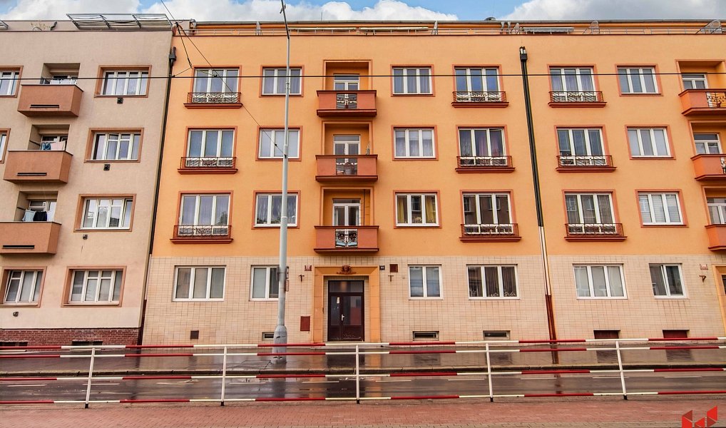 Prodej bytu 3+kk 56 m², Praha – náhled fotky 2