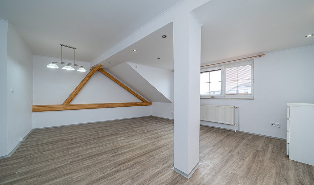Prodej bytu 3+1 92 m², Olomouc – náhled fotky 5