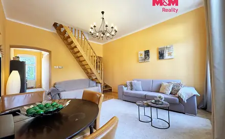 Pronájem bytu 3+1 96 m², Škroupova, Karlovy Vary