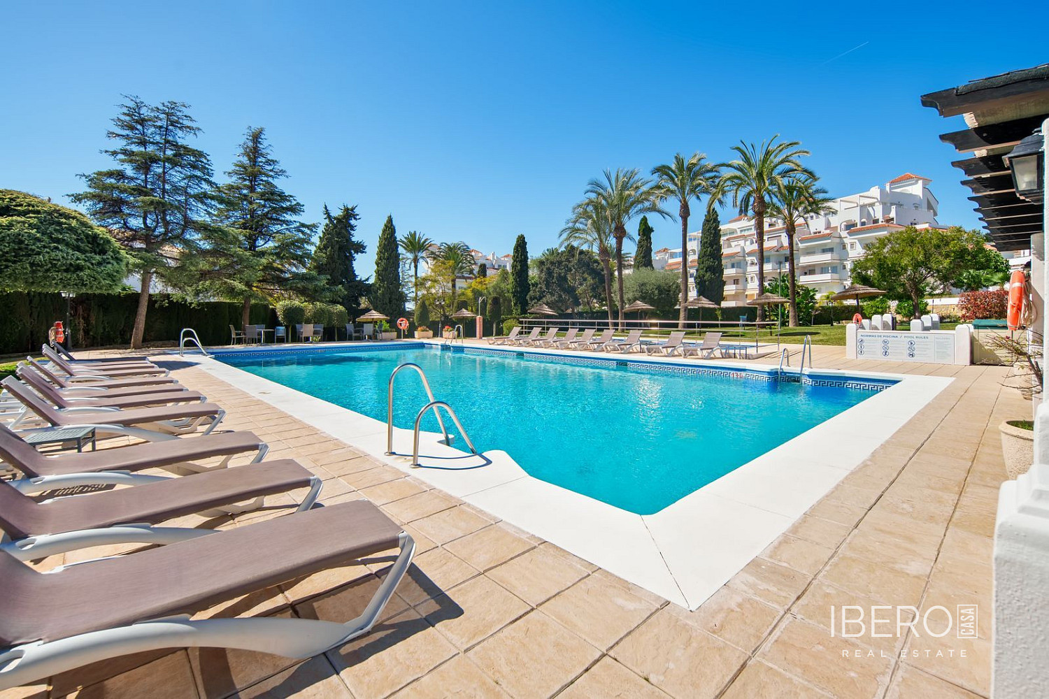 Piso 4+kk – Marbella, Nueva Andalucía - Vista 3