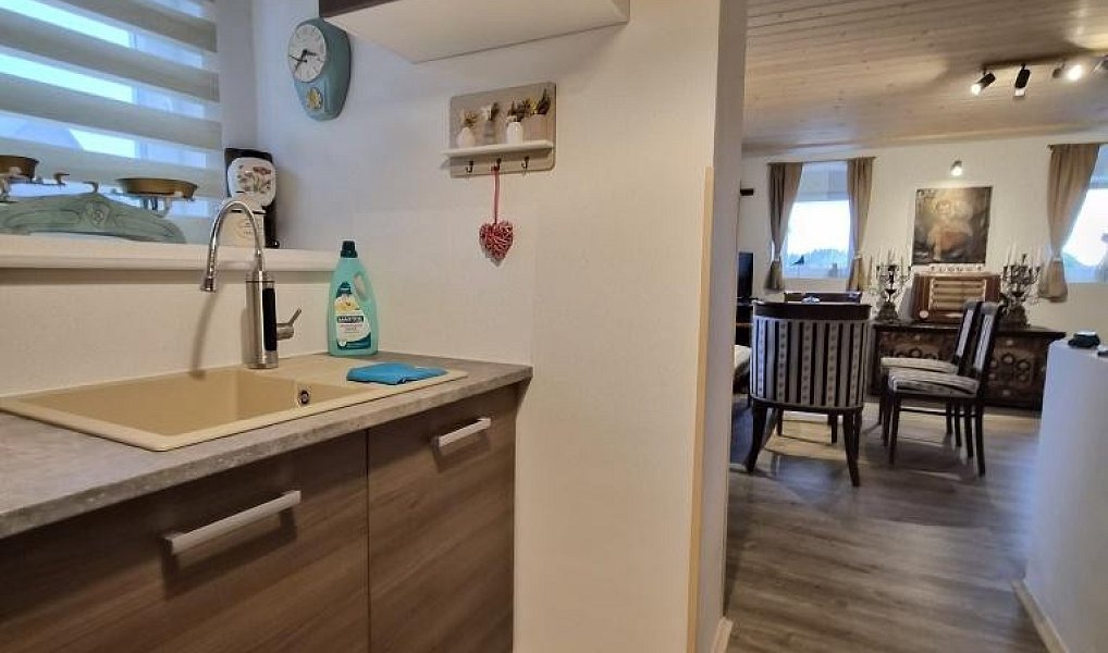 Prodej domu 80 m² s pozemkem 333 m², Teplá – náhled fotky 33