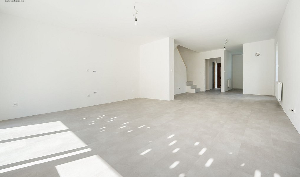 Prodej domu 170 m² s pozemkem 450 m², Únětice – náhled fotky 15