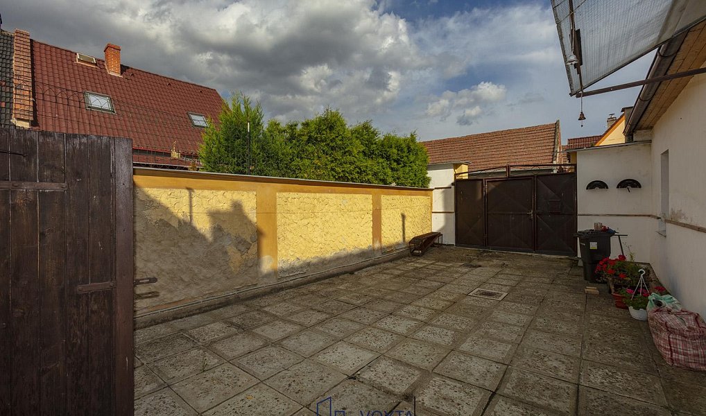 Prodej chaty/chalupy 300 m² s pozemkem 260 m², Staňkovice – náhled fotky 22