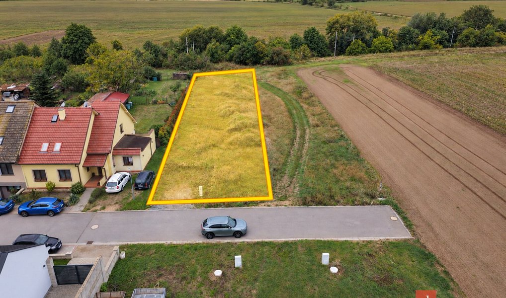 Prodej stavebního pozemku 1 019 m², Vranovice – náhled fotky 2