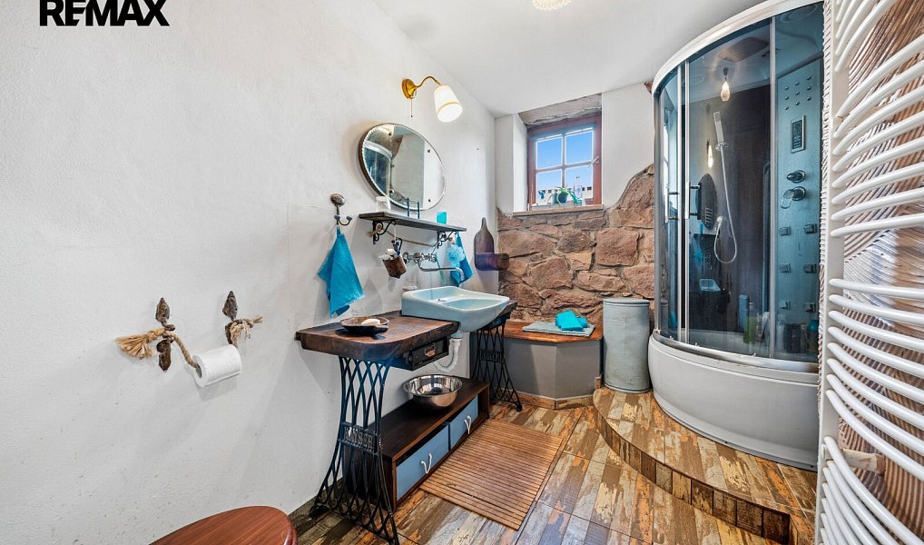Prodej domu 267 m² s pozemkem 1 885 m², Proseč – náhled fotky 27