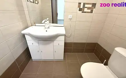 Pronájem obchodních prostor 27 m², Jiráskova, Chomutov