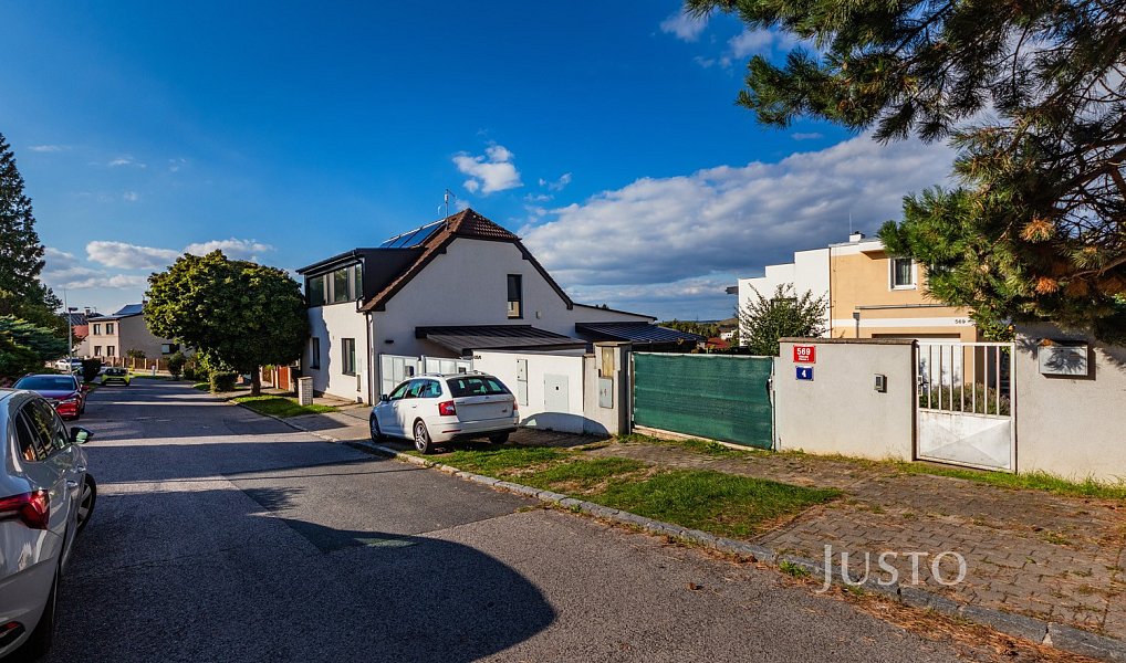 Prodej domu 206 m² s pozemkem 351 m², Praha – náhled fotky 6