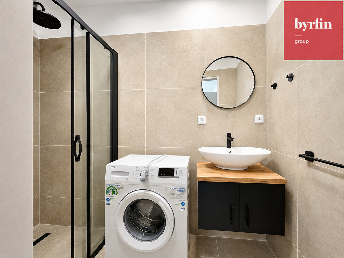 Pronájem bytu 1+1 24 m² – fotografie 3