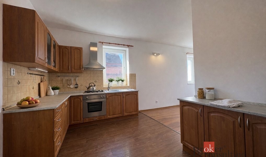 Pronájem bytu 2+kk 70 m², Liberec – náhled fotky 12