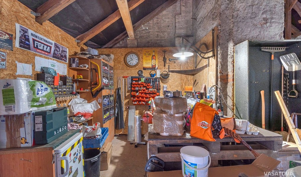 Prodej domu 104 m² s pozemkem 1 077 m², Přelouč – náhled fotky 33