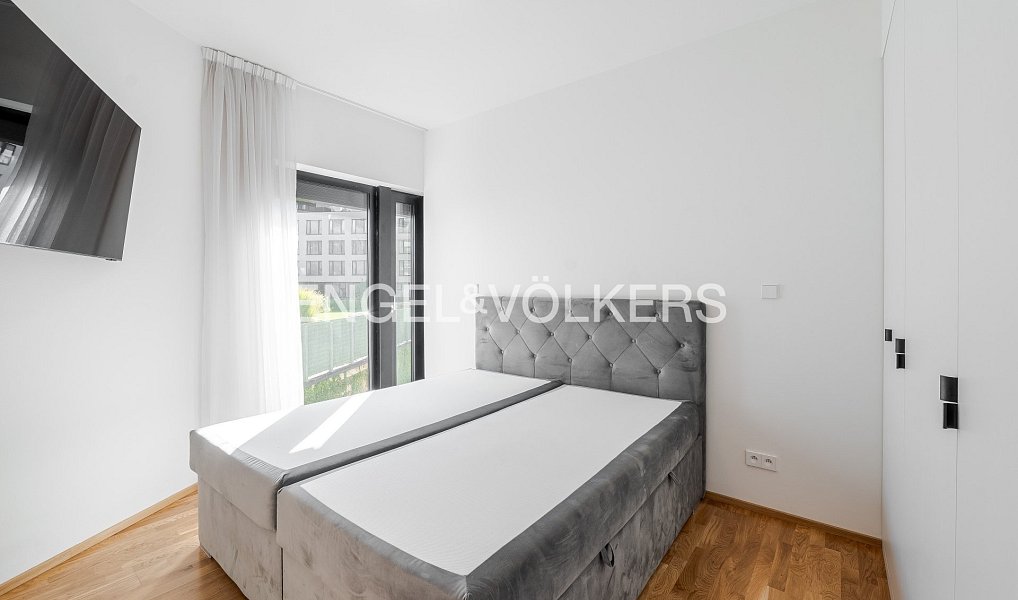 Pronájem bytu 3+kk 115 m², Praha – náhled fotky 4