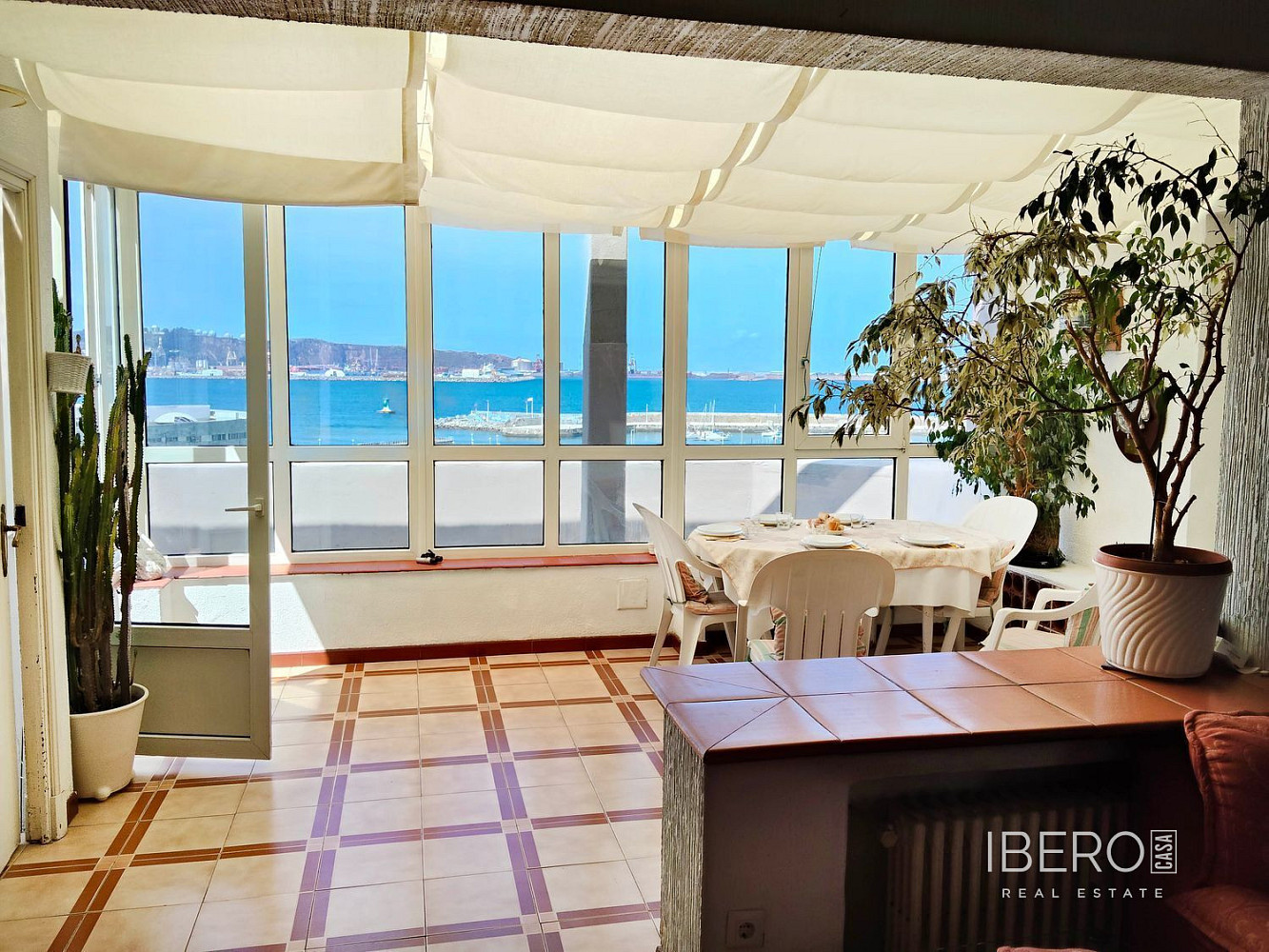 Piso 4+kk – Gijón / Xixón, El Llano - Vista 4