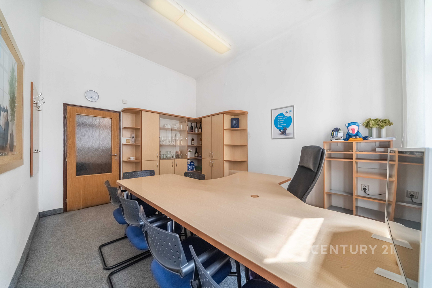 Pronájem kanceláře 59 m² – fotografie 3
