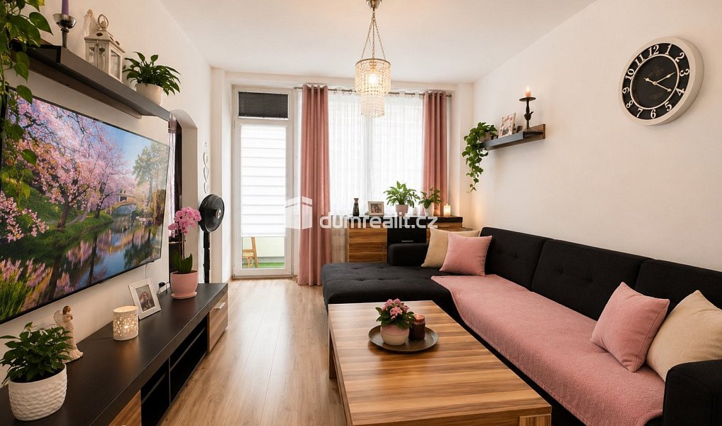 Pronájem bytu 3+1 70 m², Ústí nad Labem – náhled fotky 3