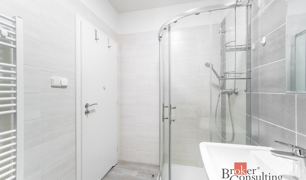 Prodej bytu 2+kk 72 m², Neslovice – náhled fotky 10