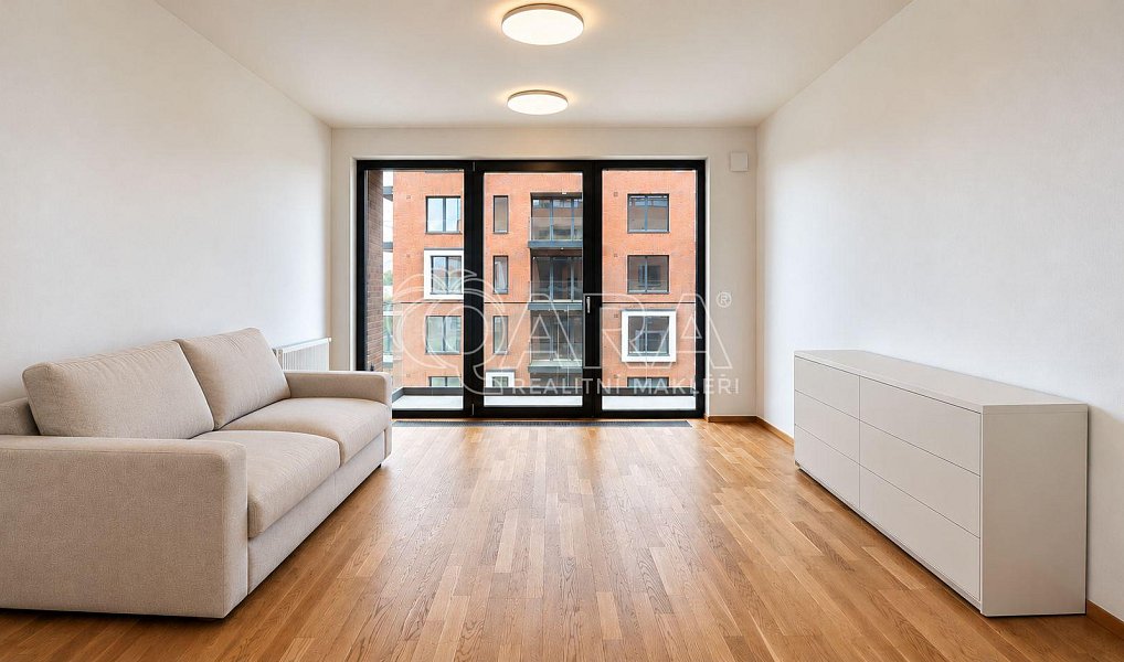 Pronájem bytu 1+kk 36 m², Praha – náhled fotky 5