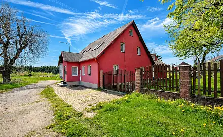 Prodej domu 295 m² s pozemkem 1 331 m², Hora Svatého Šebestiána, okres Chomutov