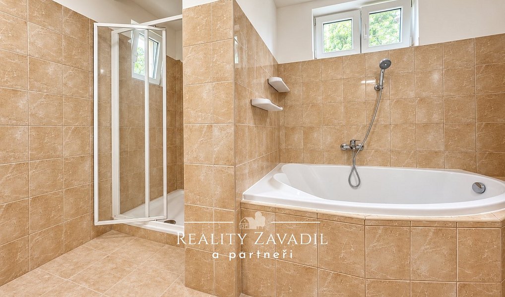 Prodej bytu 3+1 88 m², Český Těšín – fotka 1 z 15