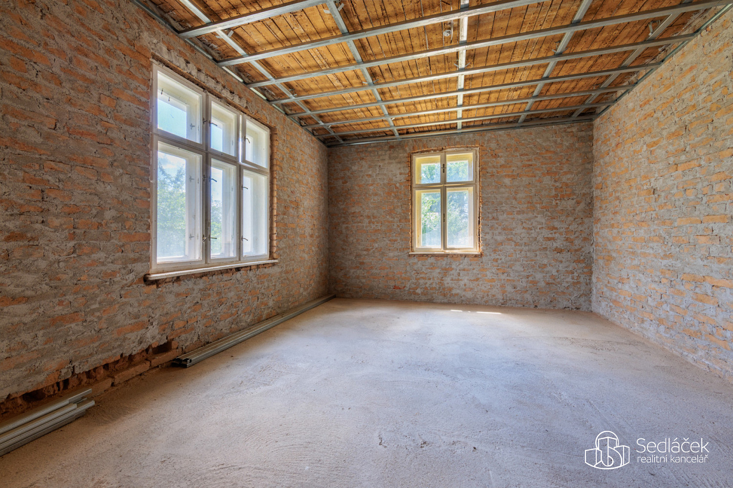 Prodej domu 194 m² s pozemkem 1 069 m² – fotografie 3